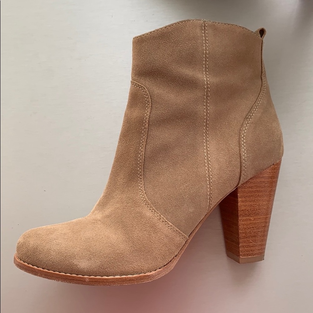 Joie Ankle Boots